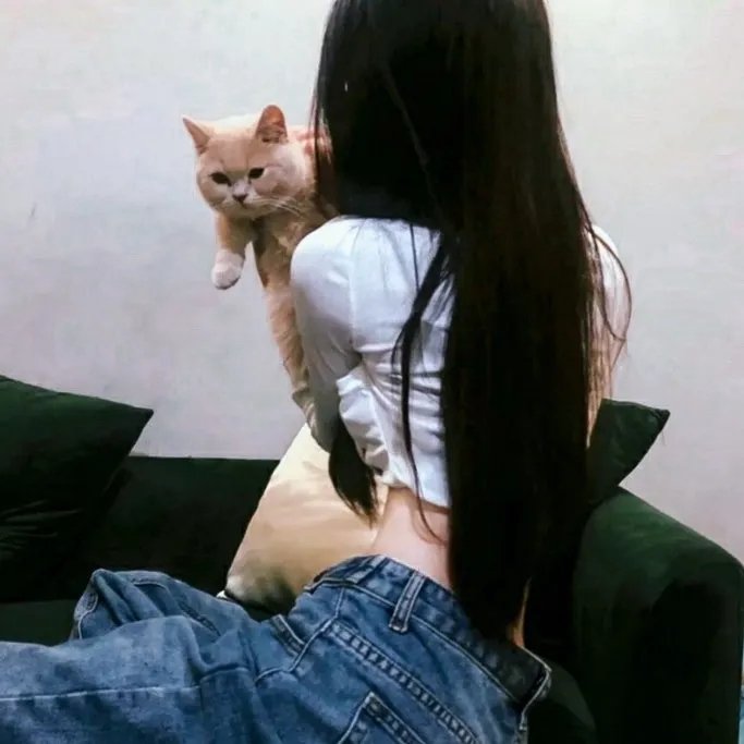 豹女郎